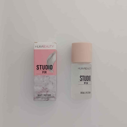 HUXIABEAUTY Studio Fix Broad Spectrum Liquid Foundation natural flawless base makeup price online in Pakistan