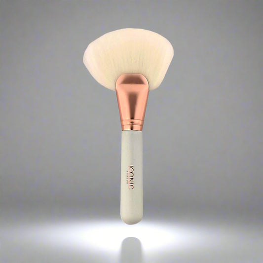 Iconic London Fan Makeup Brush - Flawless Finishing & Highlighting Tool - Lotshop.pk