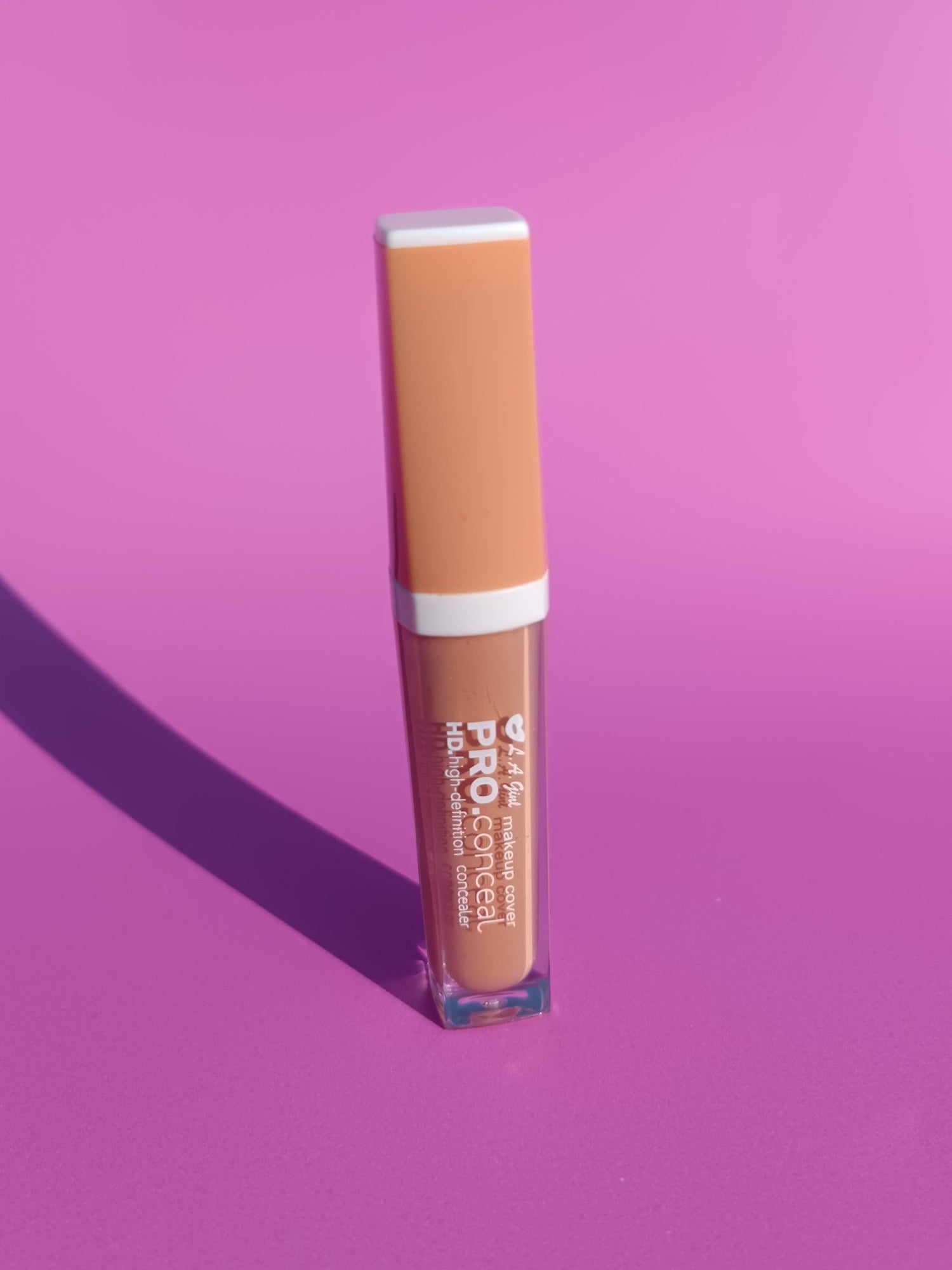 L.A Girl pro concealer Available at Lotshop.pk