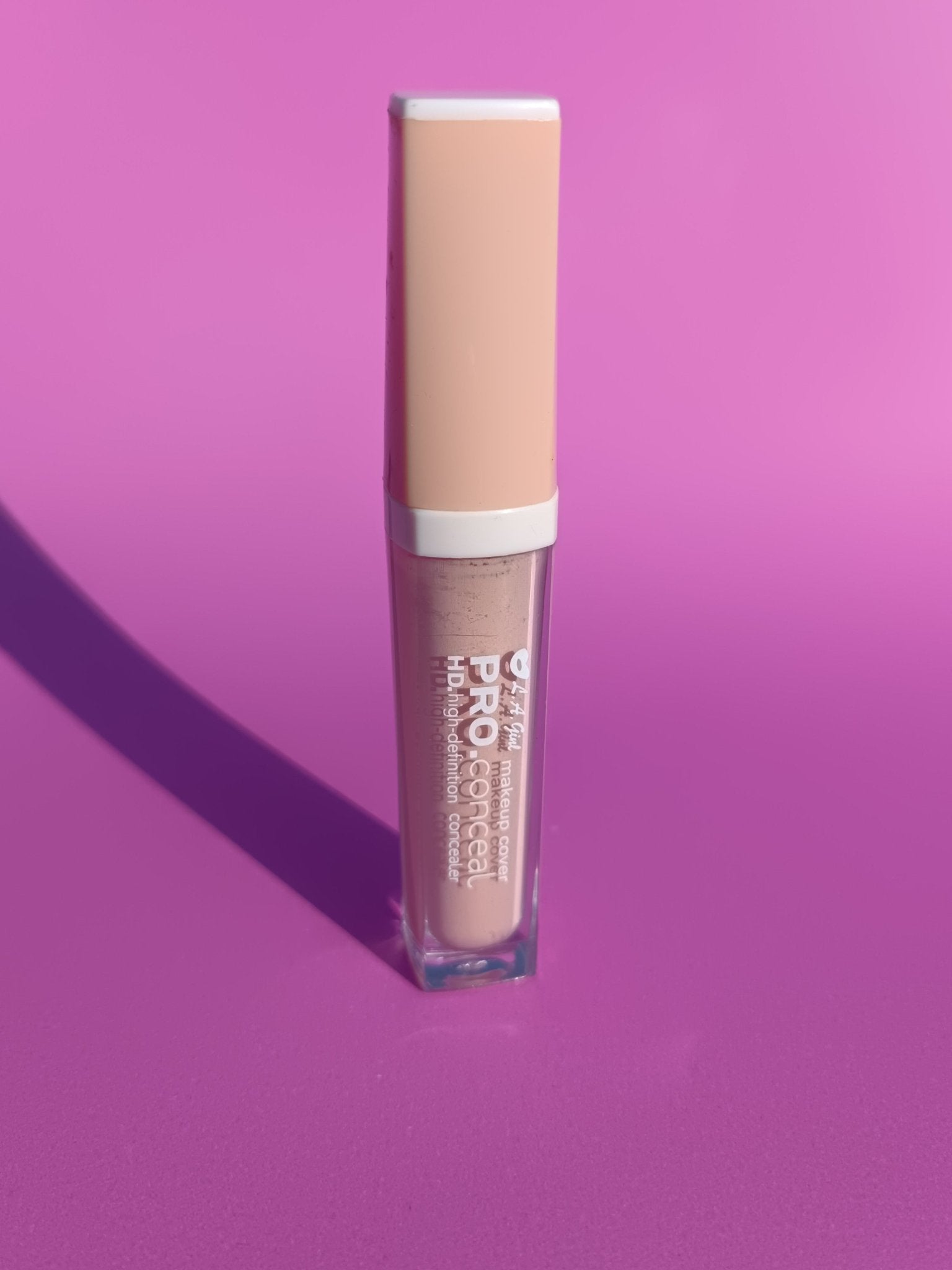 L.A Girl pro concealer Available at Lotshop.pk