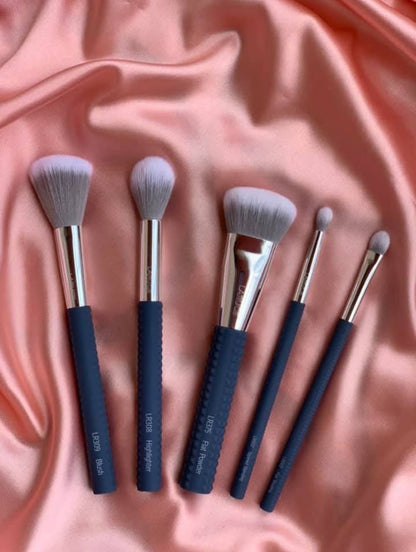 Laruce Beauty Professional Face & Eye Makeup Brush Set Pakistan
