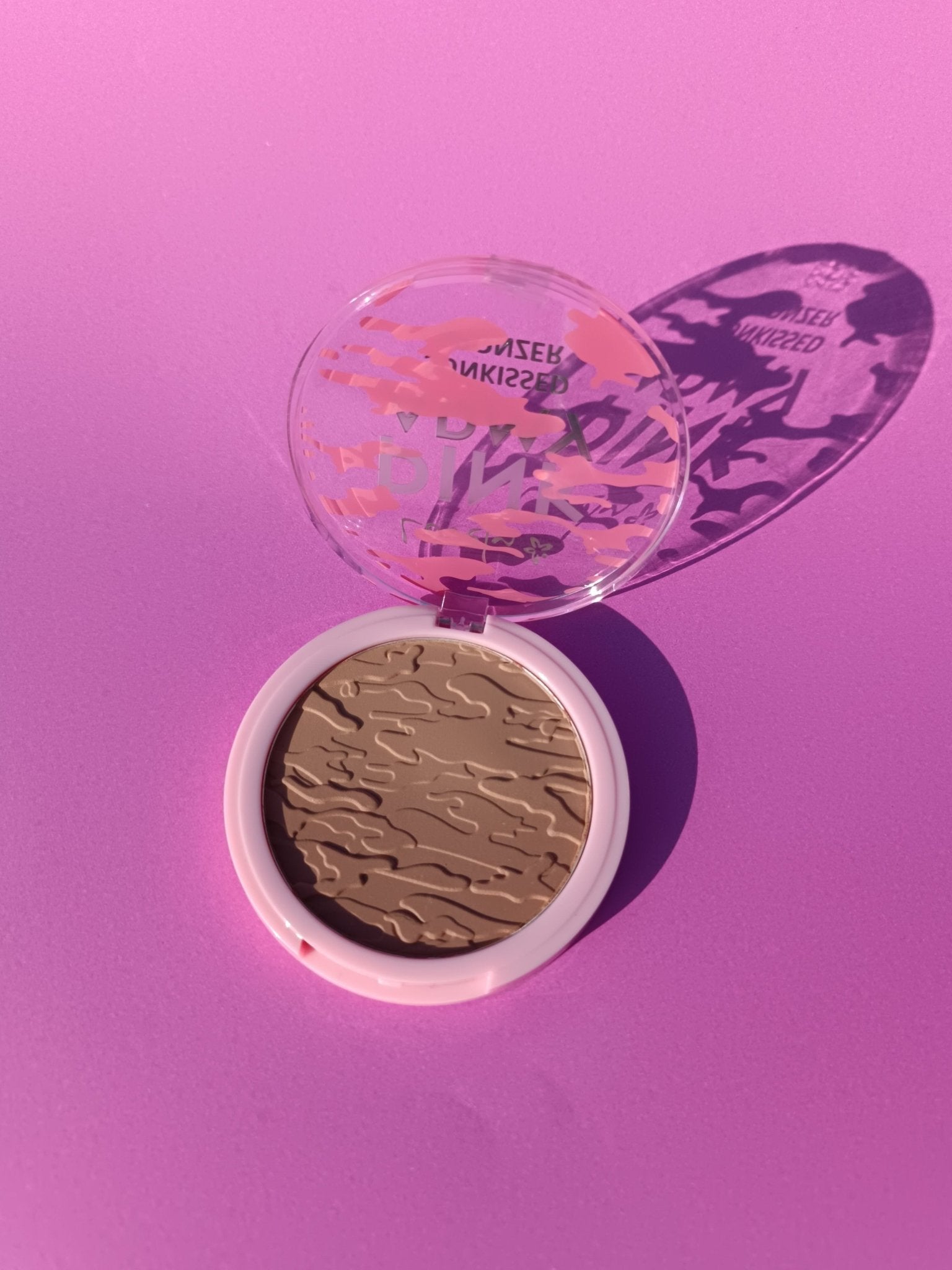 Lovely Pink Army Sunkissed Bronzer 7g - Lotshop.pk