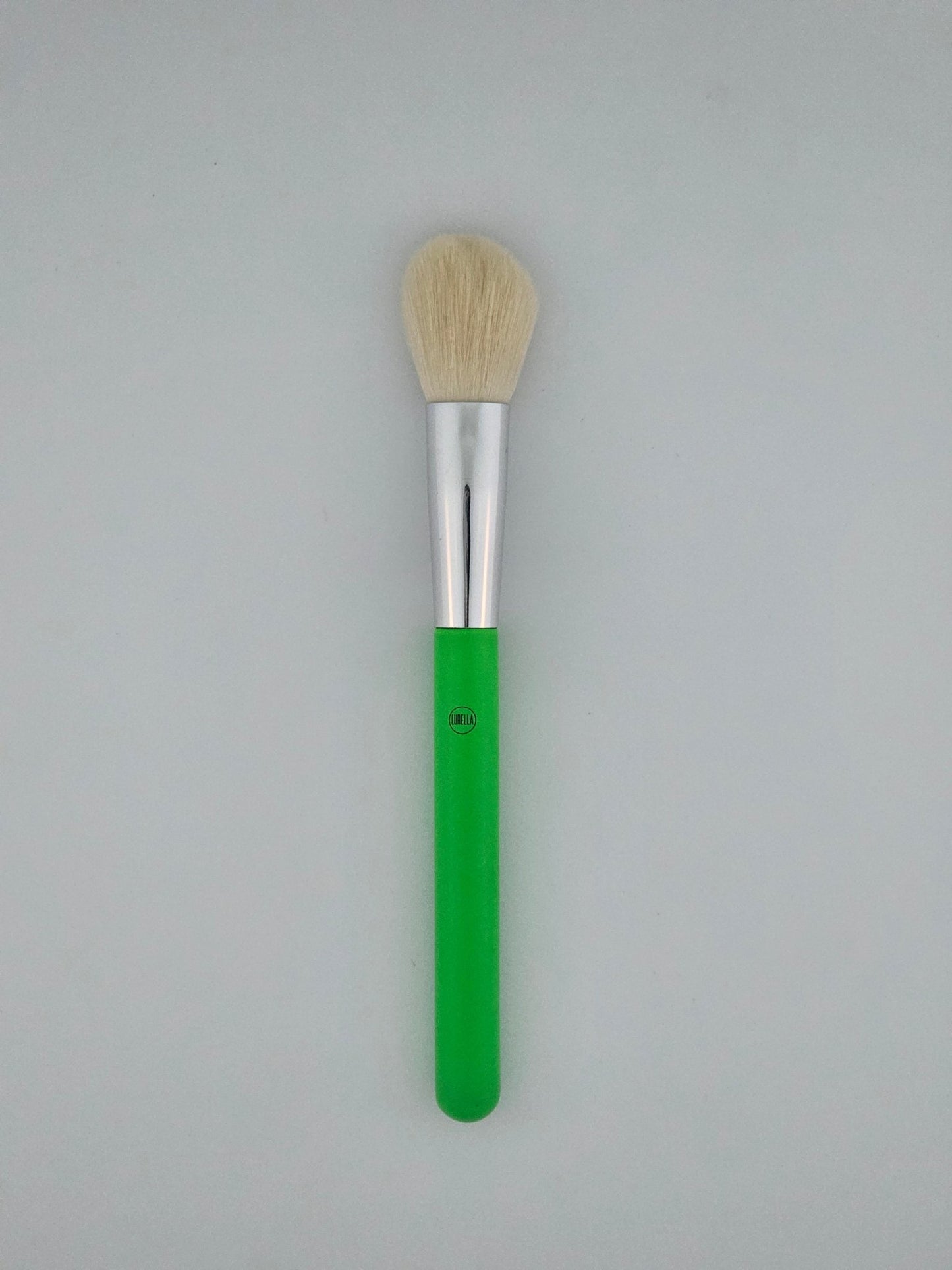 Lurella Blush/Powder Brush - Green – Soft & Seamless Application for a Radiant Finish - Lotshop.pk