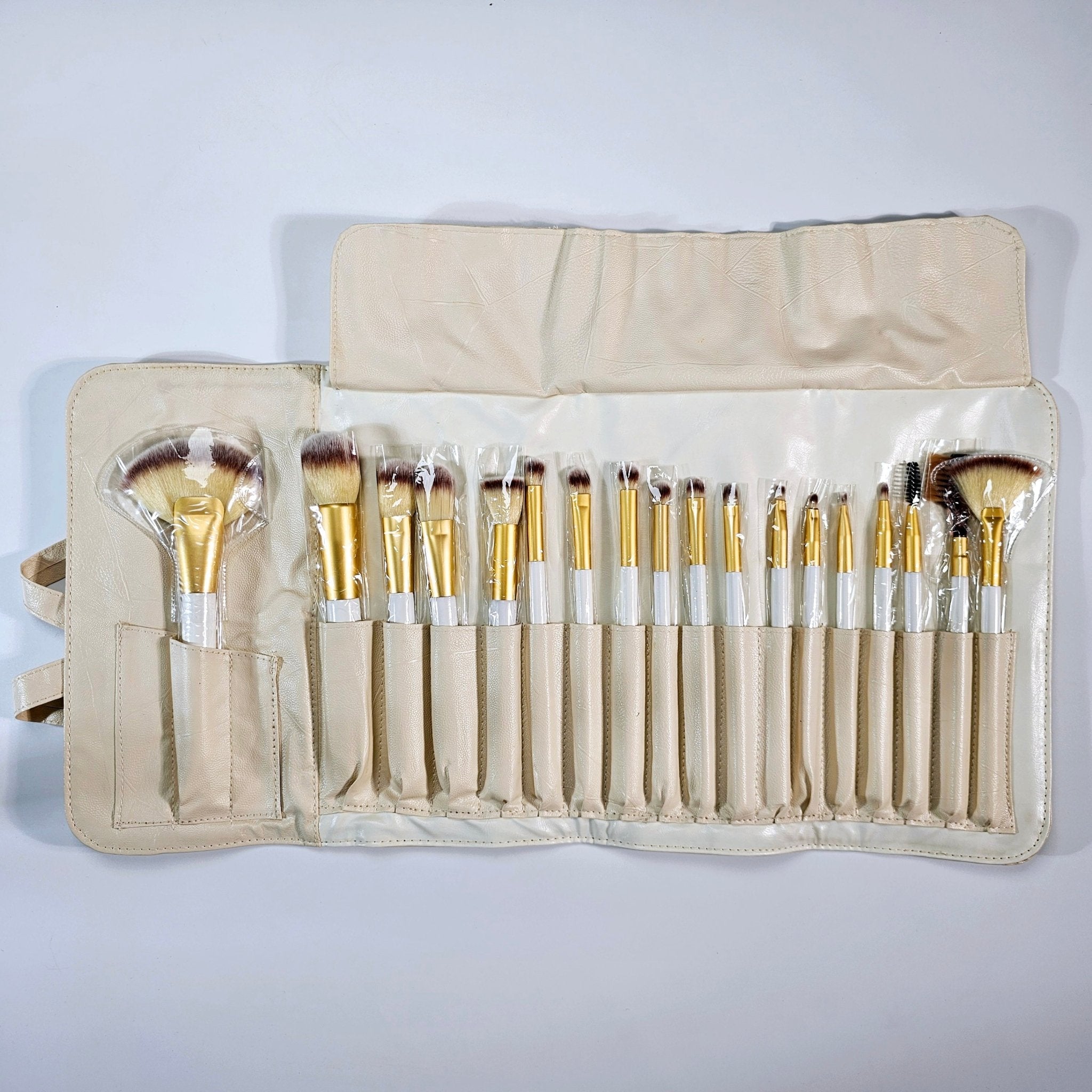 Luxury 18 - Piece Professional Makeup Brush Set with Cream Leather Pouch - Lotshop.pk