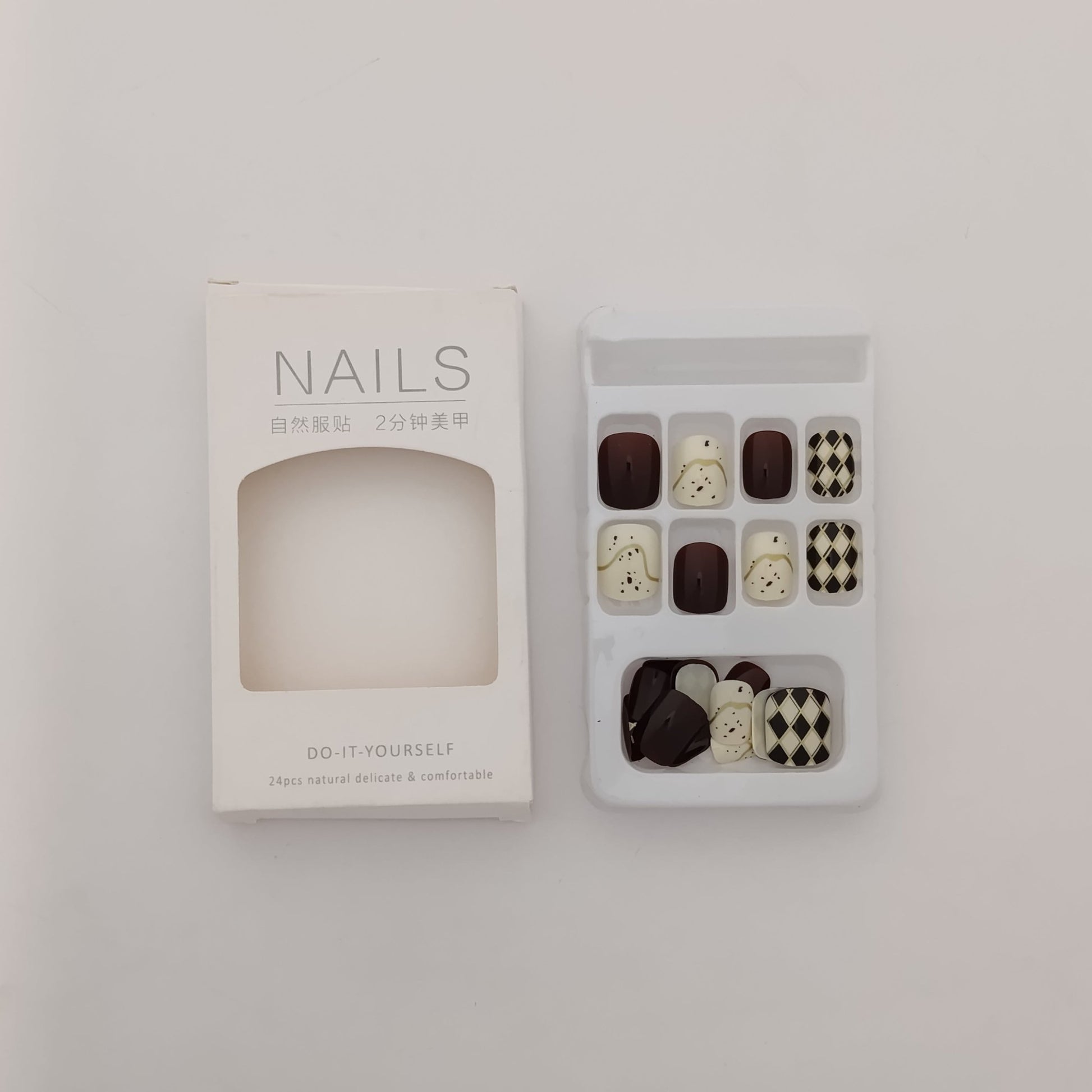 Luxury Decorative Nail Tips Nail Patches– Instant Salon - Perfect Nails 💅✨ - Lotshop.pk