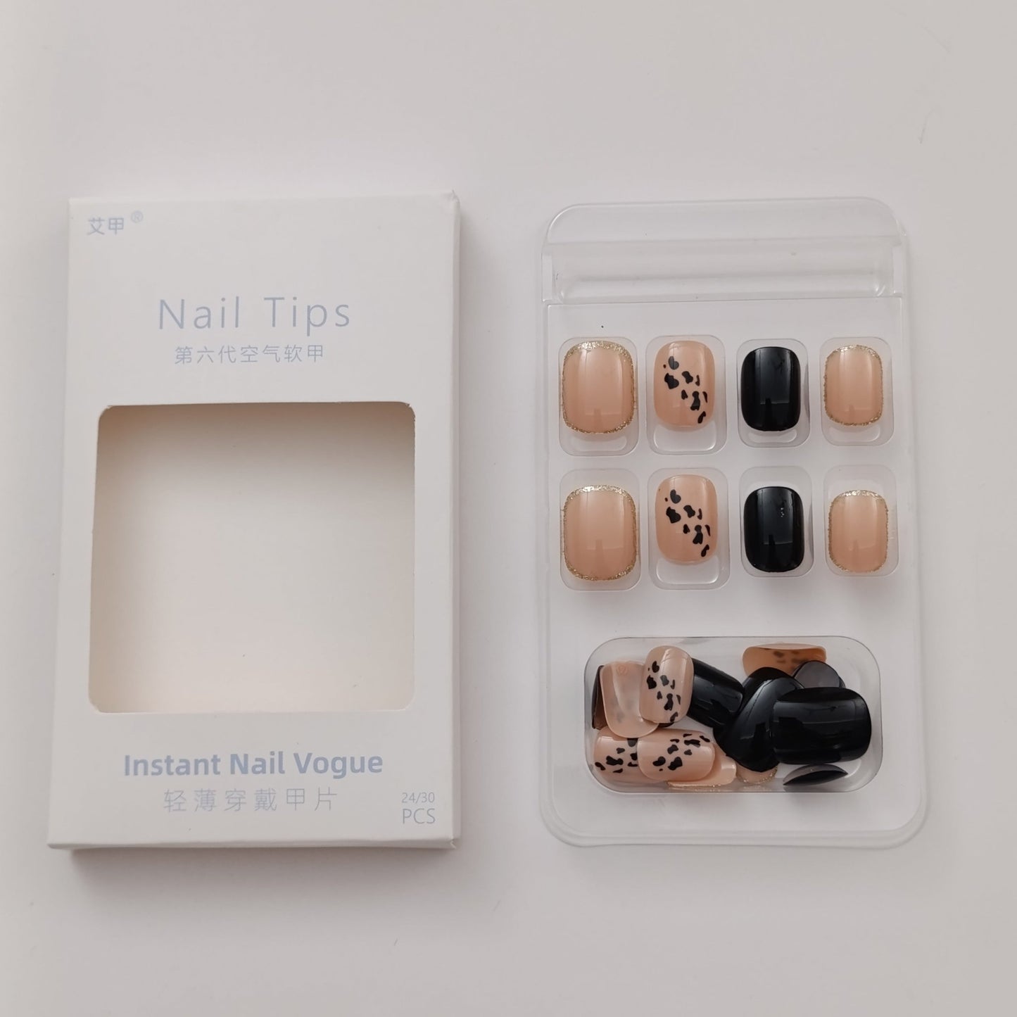 Luxury Decorative Nail Tips Nail Patches– Instant Salon - Perfect Nails 💅✨ - Lotshop.pk