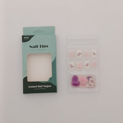 Luxury Decorative Nail Tips Nail Patches– Instant Salon - Perfect Nails 💅✨ - Lotshop.pk