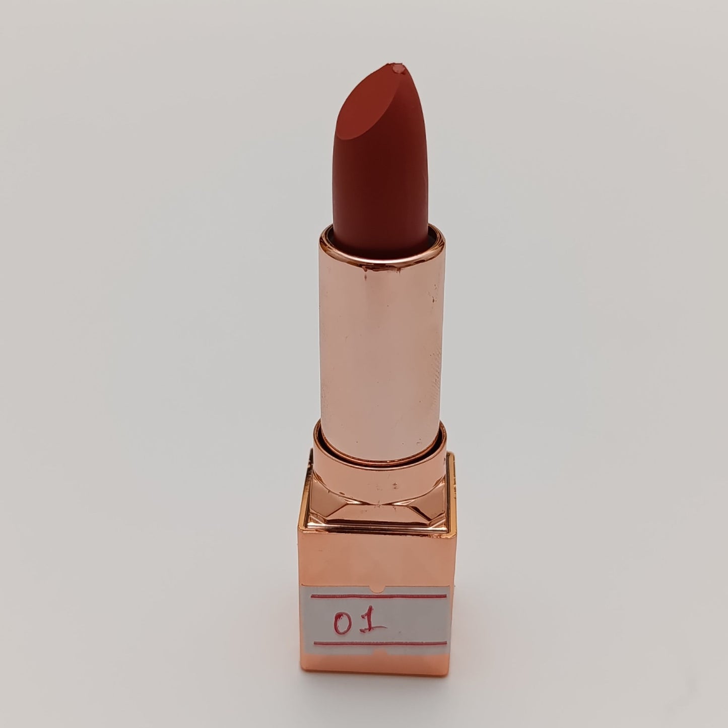 Luxury Lipstick Gold – Long - Lasting, Bold & Beautiful 12 - Shades | Lotshop.pk - Lotshop.pk
