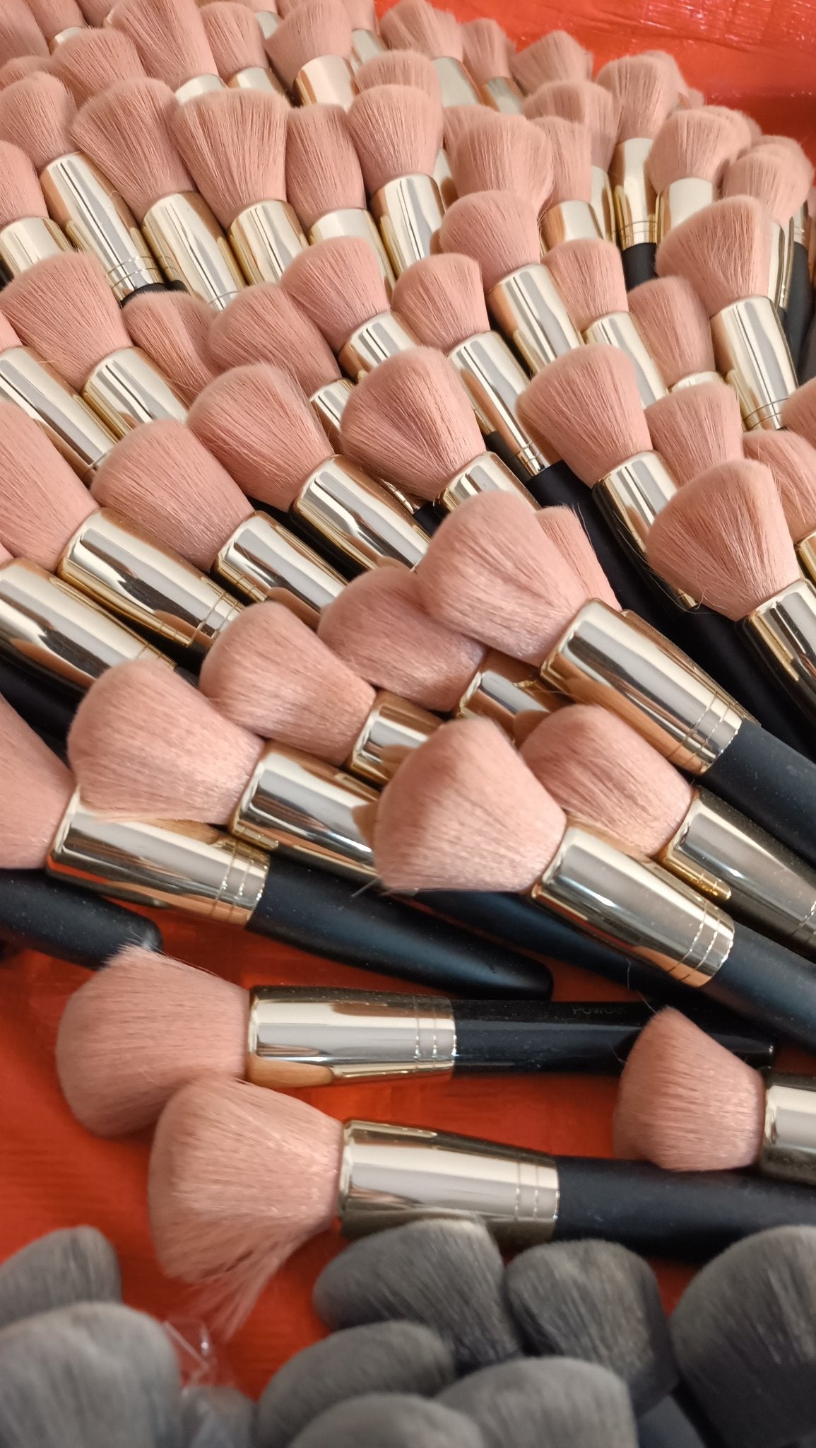 Makeup Brushes Mix In Kgs - Lotshop.pk