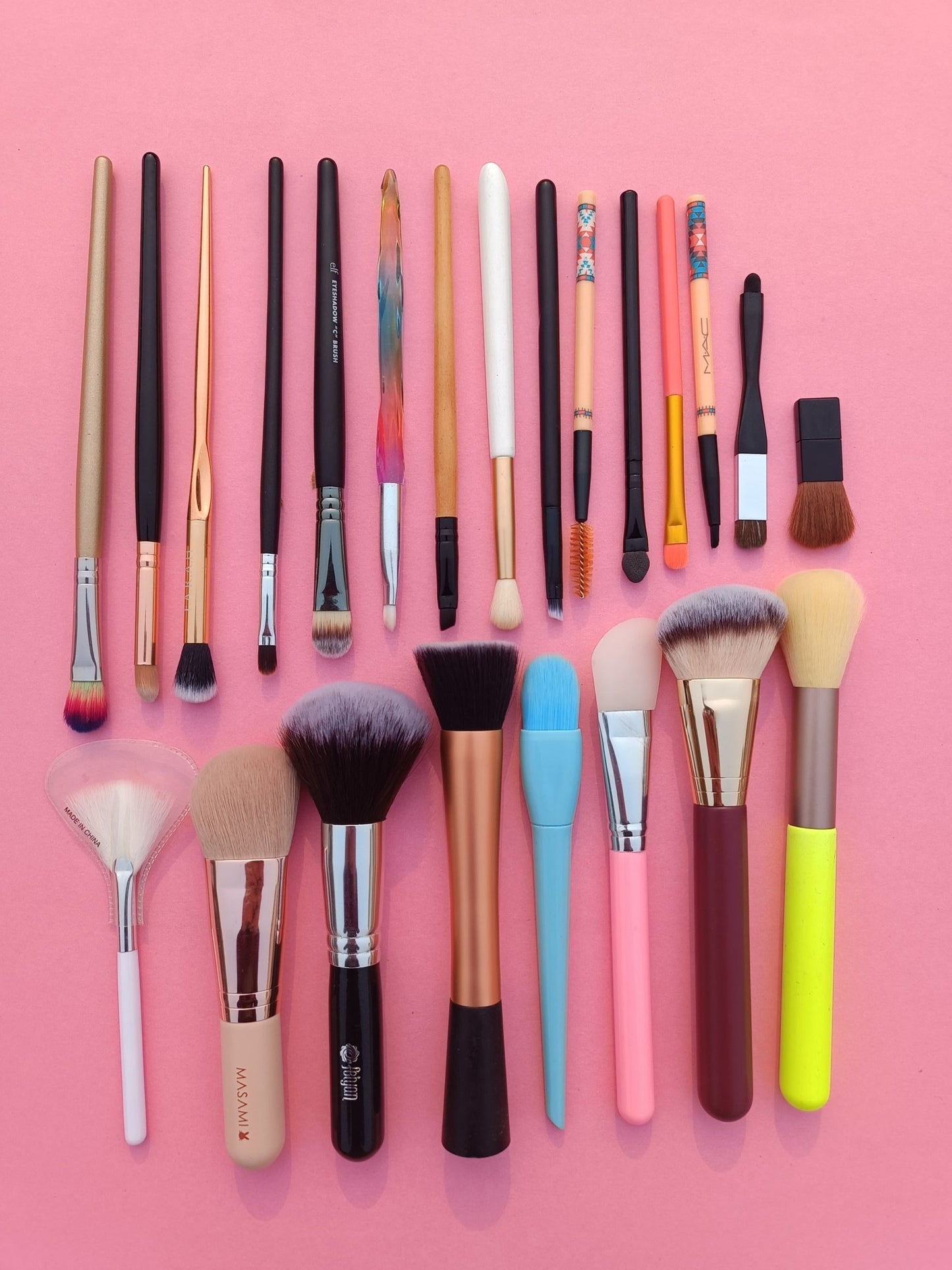 Makeup Brushes Mix In Kgs - Lotshop.pk