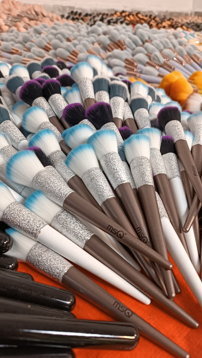 Makeup Brushes Mix In Kgs - Lotshop.pk