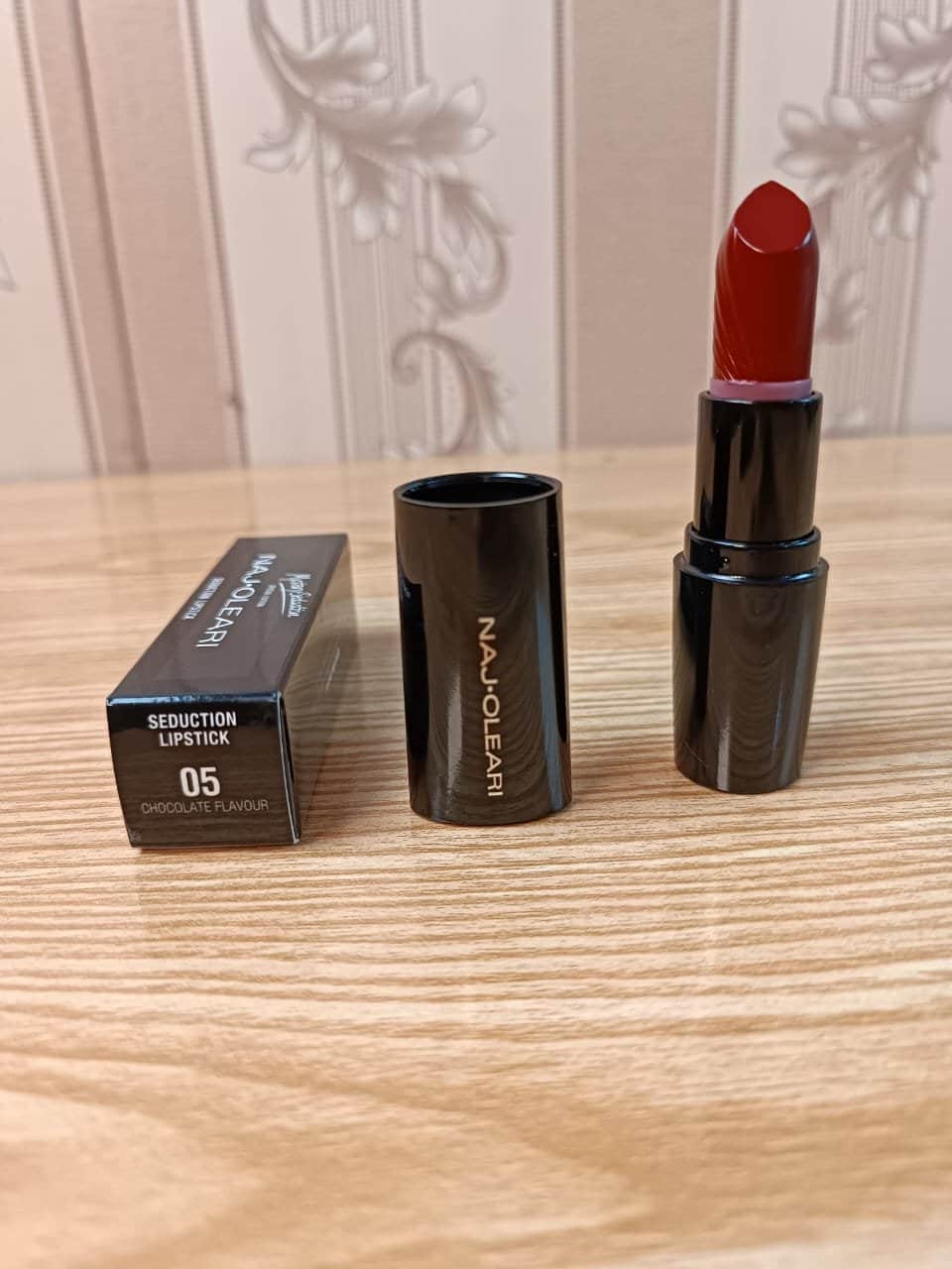 Naj Oleari Seduction Lipstick - Lotshop.pk