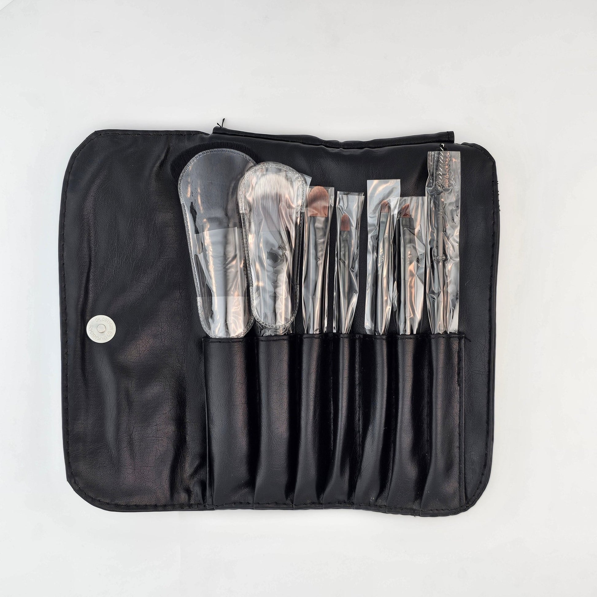 Natural Maker 7 - Piece Professional Makeup Brush Set with Black Travel Pouch - Lotshop.pk