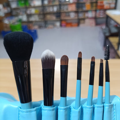 Natural Maker 7 - Piece Professional Makeup Brush Set with Black Travel Pouch - Lotshop.pk