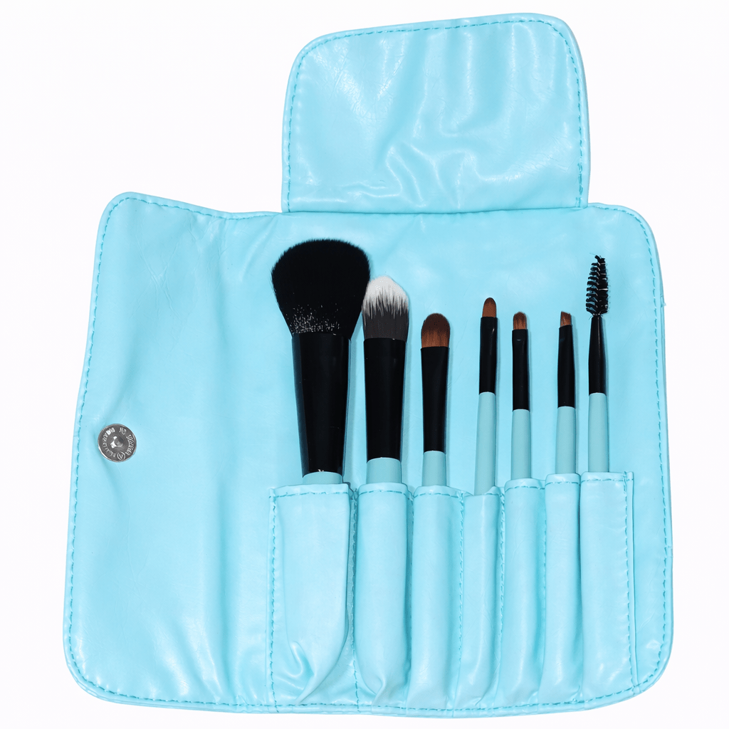 Natural Maker 7 - Piece Professional Makeup Brush Set with Black Travel Pouch - Lotshop.pk