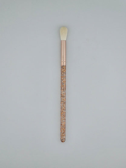 NIRE Glitter Rose Gold Blending Brush - Luxurious Blending & Effortless Precision - Lotshop.pk