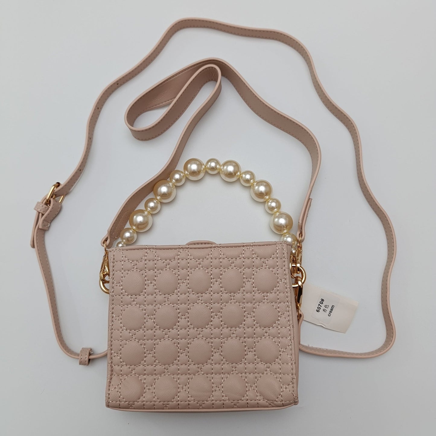 Pearl Handle Quilted Crossbody Bag – Elegant, Trendy & Versatile for Every Occasion - 6070 - Lotshop.pk