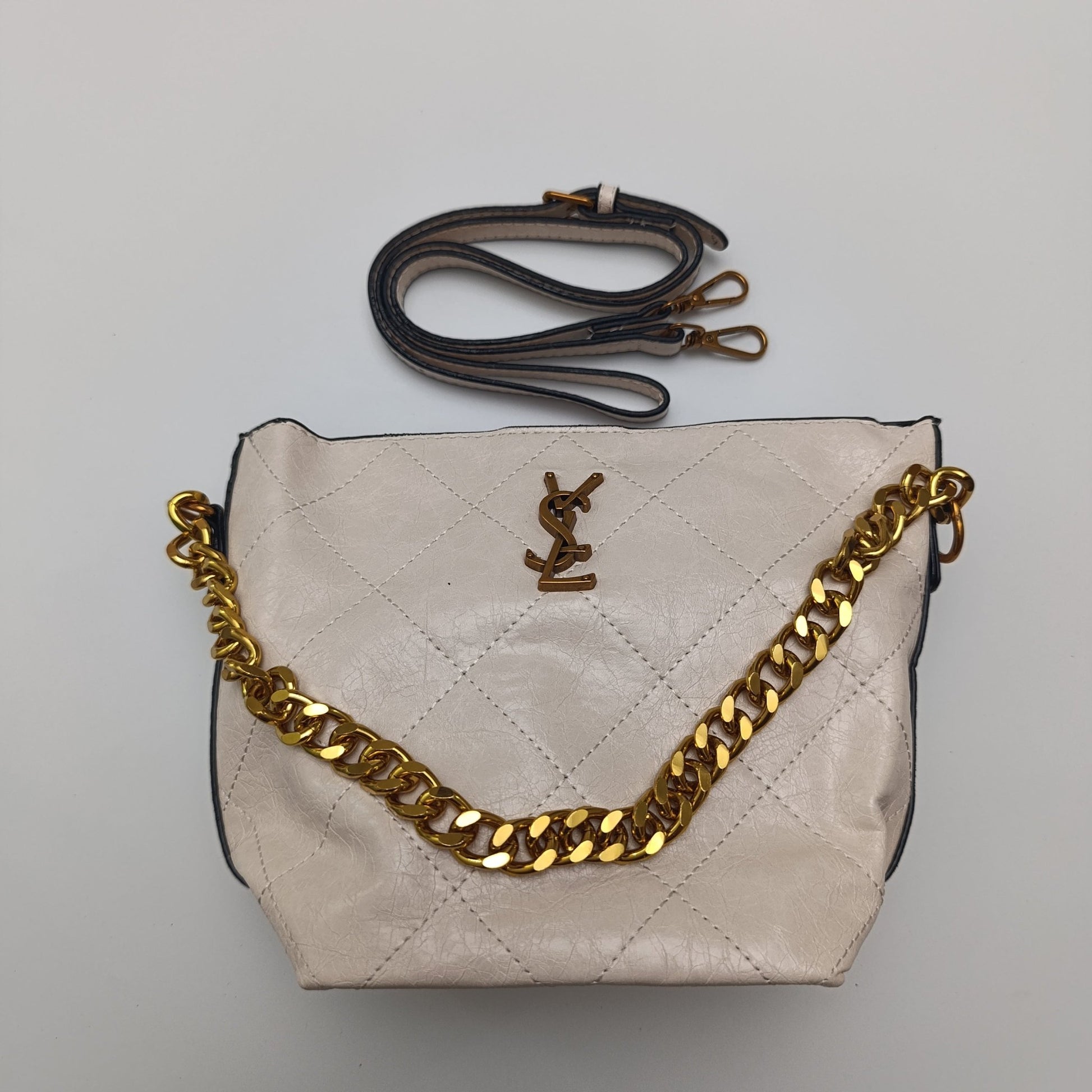 Premium Quilted Crossbody Handbag with Gold Chain – Stylish & Elegant - 5658 - Lotshop.pk