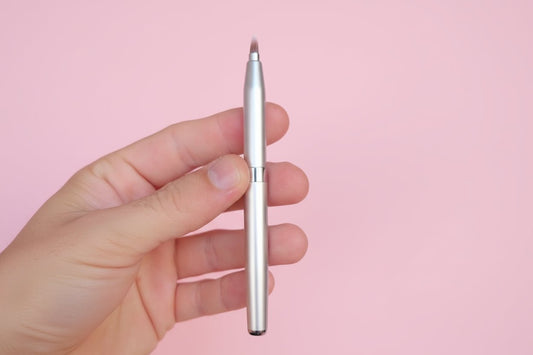 Professional Retractable Lip Brush – Flawless Lip Application - Lotshop.pk