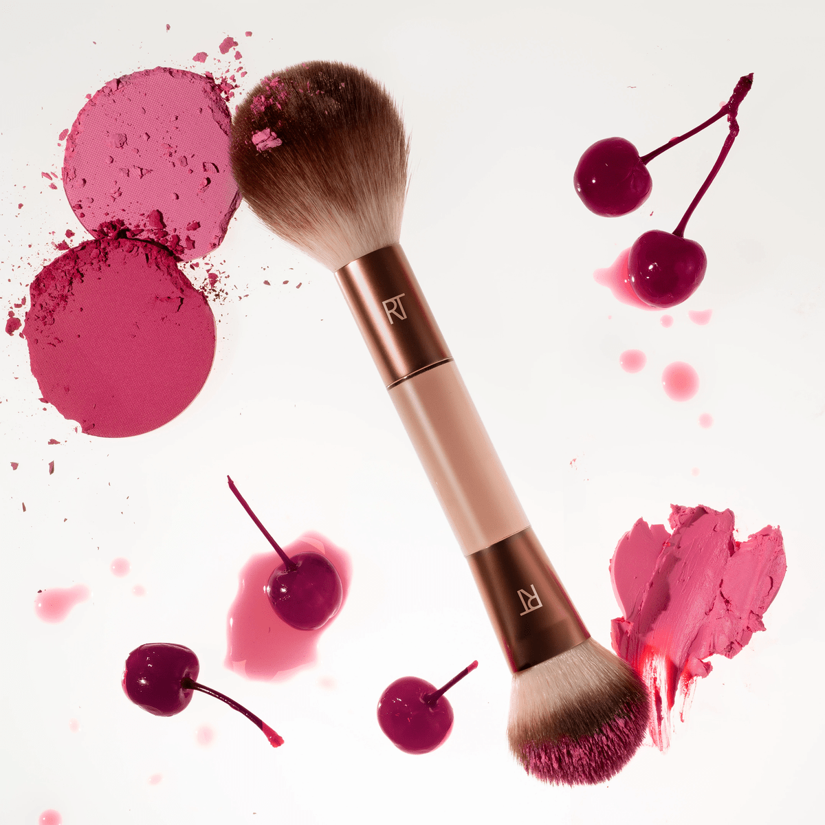 Real Techniques Cherry On Top Blush Brush – Dual - Ended (RT 104 + RT 105) - Lotshop.pk