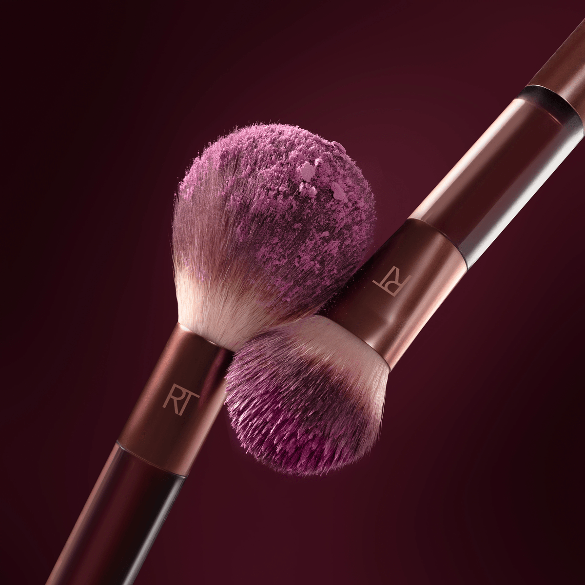 Real Techniques Cherry On Top Blush Brush – Dual - Ended (RT 104 + RT 105) - Lotshop.pk