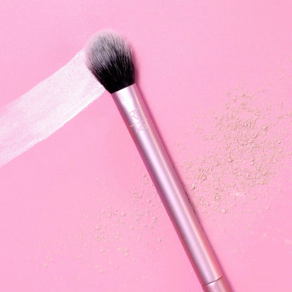 Real Techniques RT 402 Setting Brush – Precision Powder & Highlight Brush - Lotshop.pk
