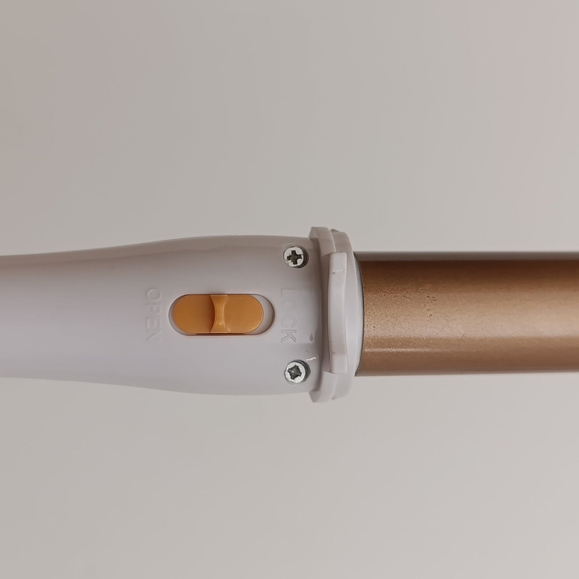 Remington Professional Hair Straightner & Curler – 30s Fast Heating | 200°C Salon Temperature - Lotshop.pk