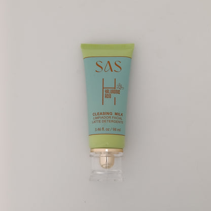 Hyaluronic Acid Cleansing Milk – Deep Hydration Facial Cleanser | Soft & Glowing Skin