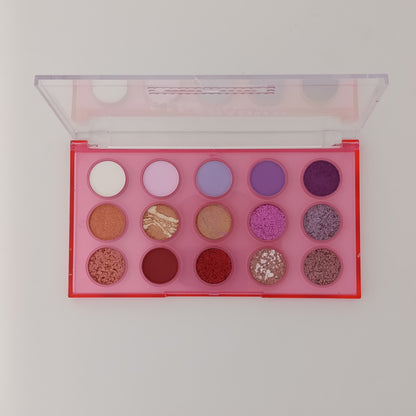 Ushas 15-Color Eyeshadow Palette – Highly Pigmented Matte & Shimmer Eye Makeup