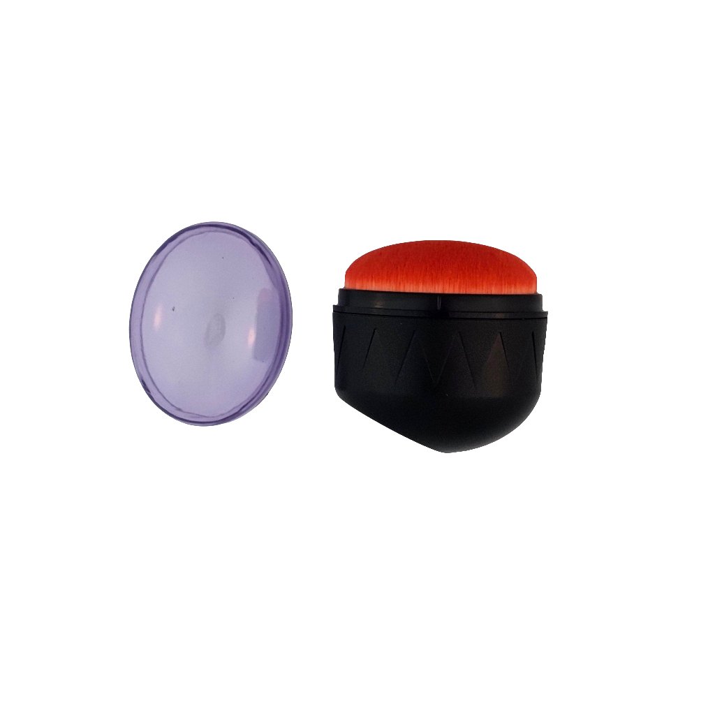 Rounded Kabuki Brush with Protective Cap – Perfect for Flawless Blending - Lotshop.pk