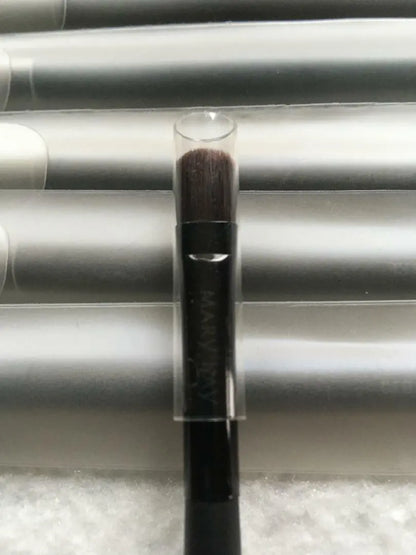 MARY KAY cream eye color/ concealer Makeup Brush