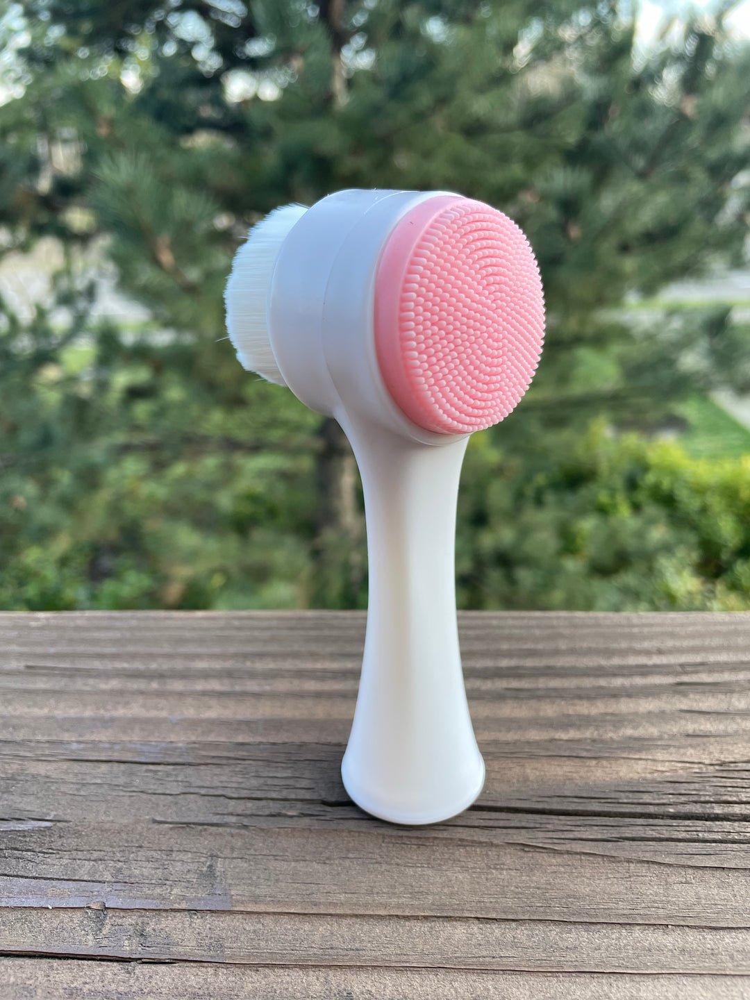 Silicone Facial cleansing Brush at Lotshop.pk