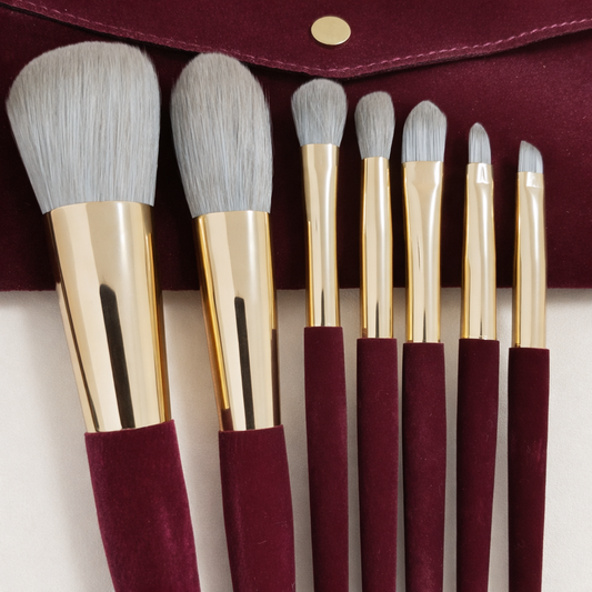 Velvet Luxe Makeup Brush Kit – 7 Piece Face & Eye Set Online Pakistan