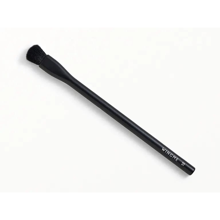 WINGME No. 13 Flat Eyeshadow Brush price online in Pakistan for eyeshadow, concealer and precision blending