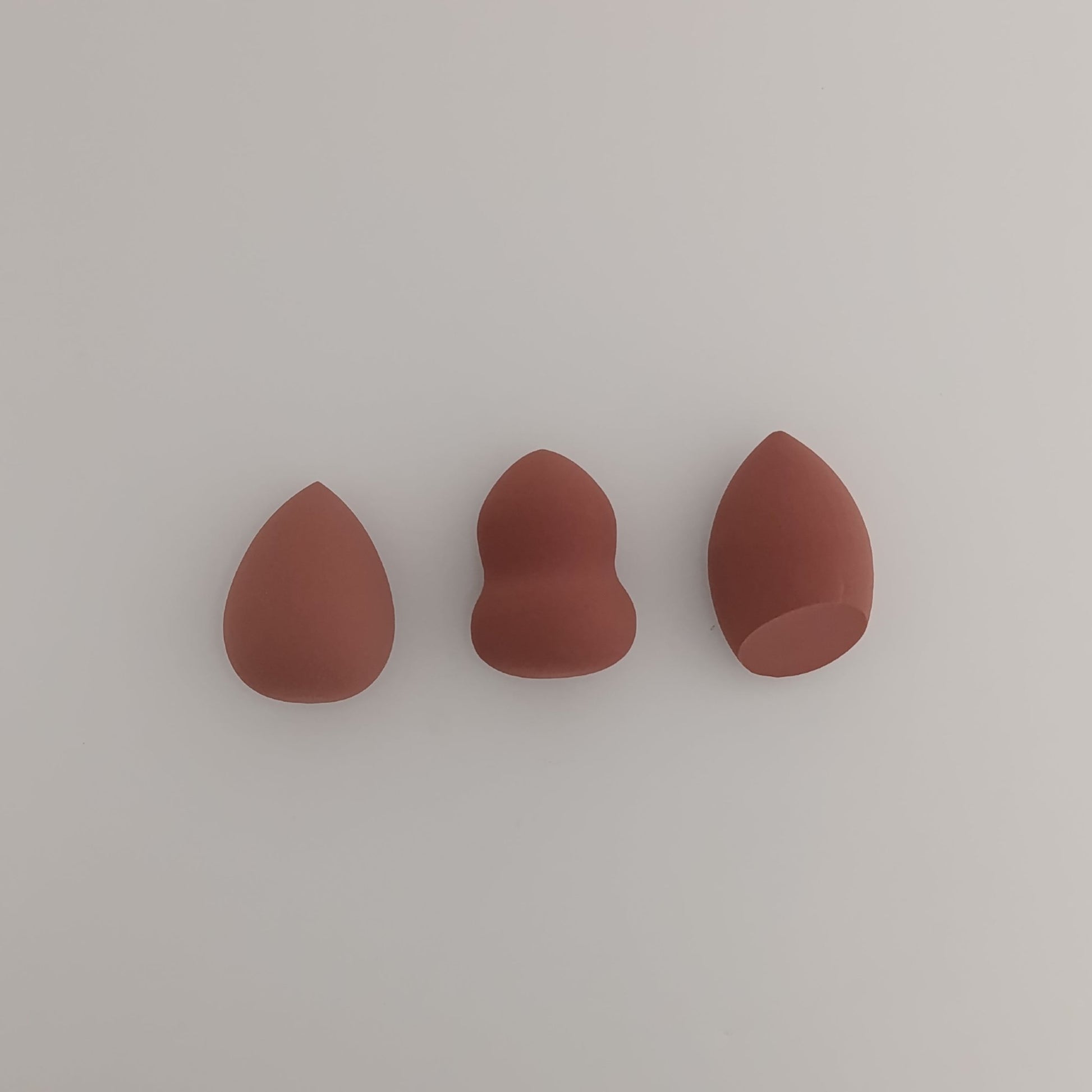 ZOREYA 3 - Piece Makeup Sponge Set – Premium Beauty Blenders for Flawless Finish | Lotshop.pk - Lotshop.pk